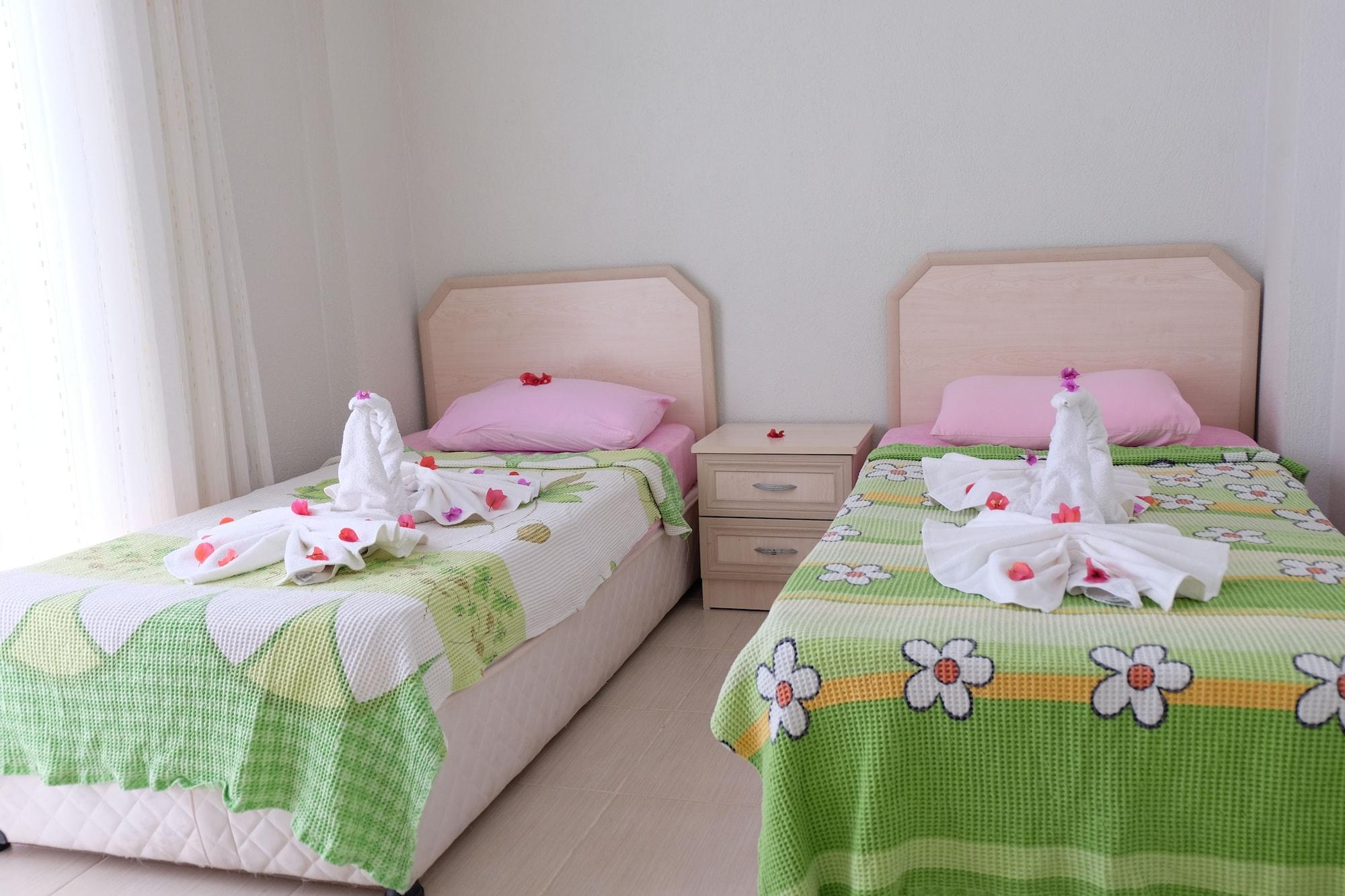 Karaca Apart Hotel ダルヤン エクステリア 写真