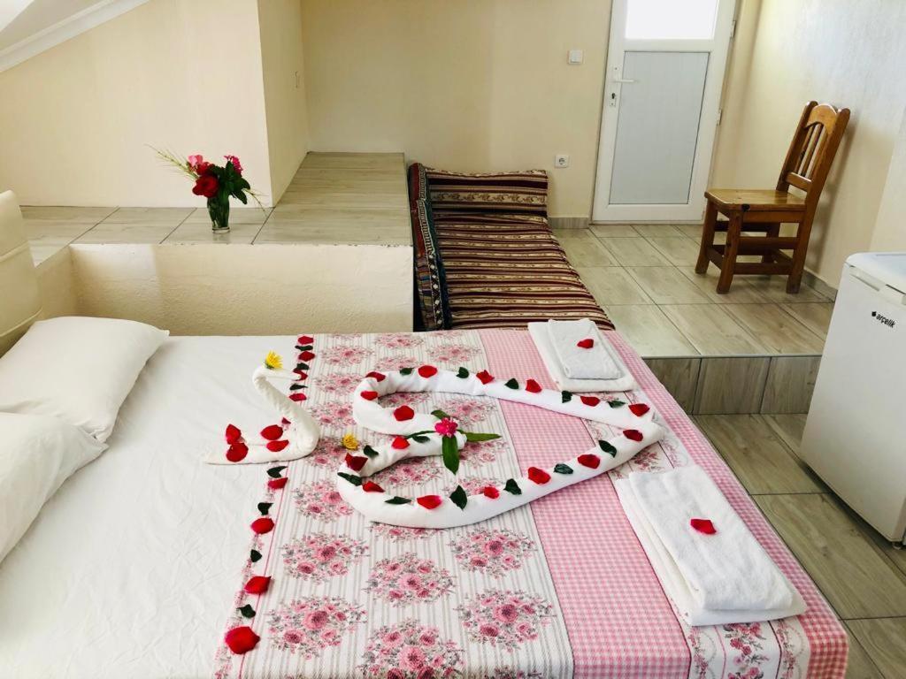 Karaca Apart Hotel ダルヤン エクステリア 写真