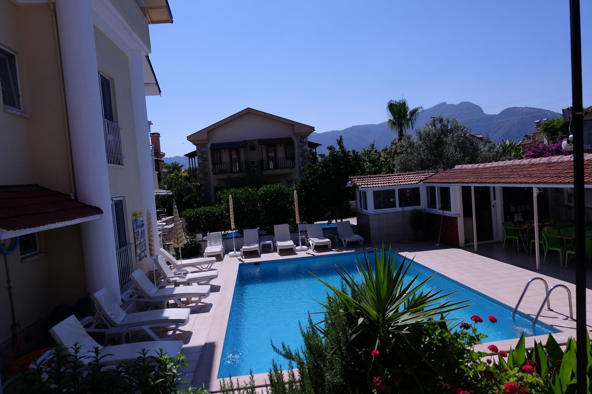 Karaca Apart Hotel ダルヤン エクステリア 写真